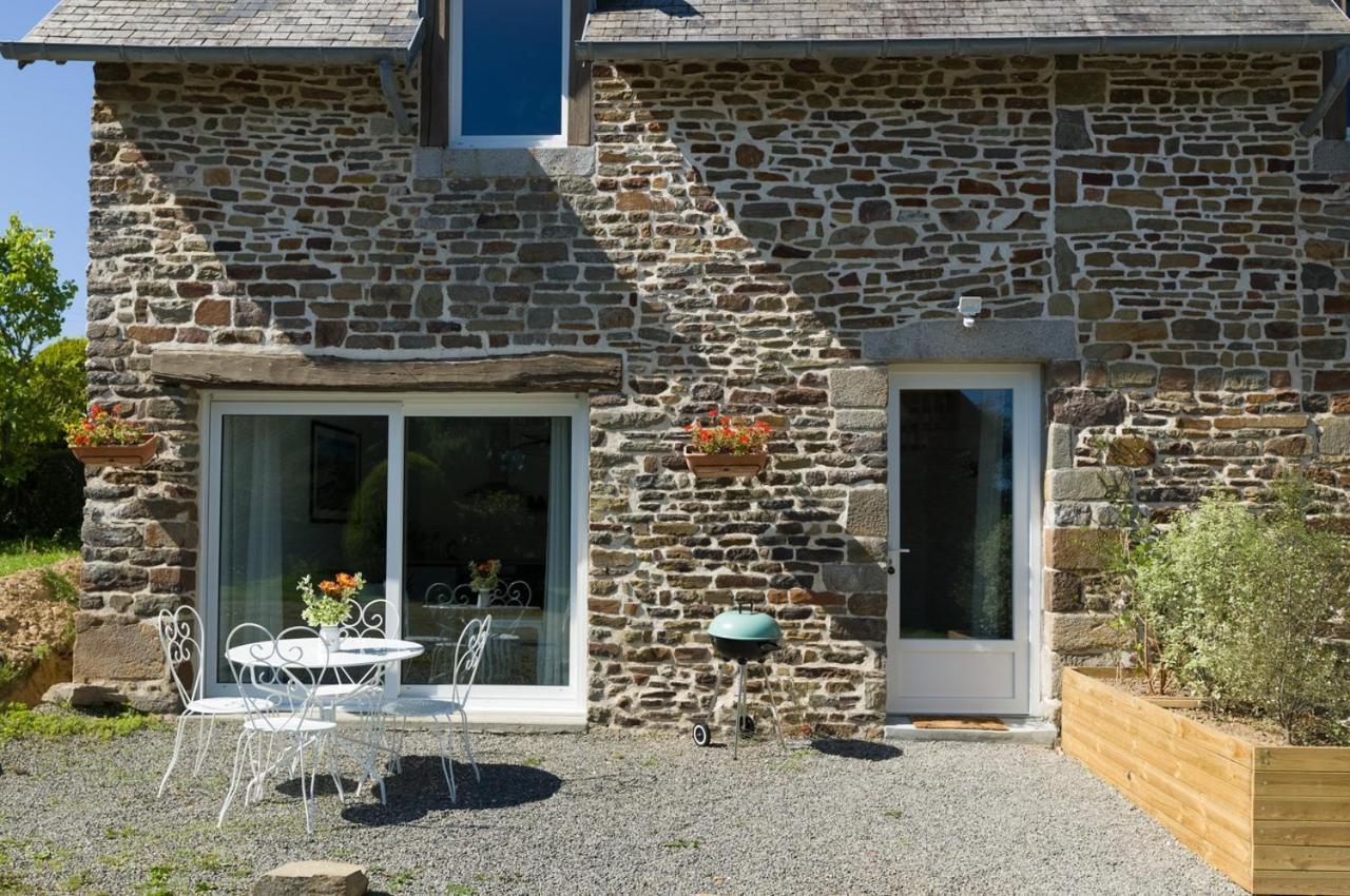 Le Manoir De La Besliere - Gite Et Chambres D'Hotes Folligny Exterior foto